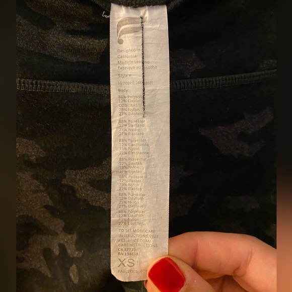 Fabletics leggings - Picture 4 of 4